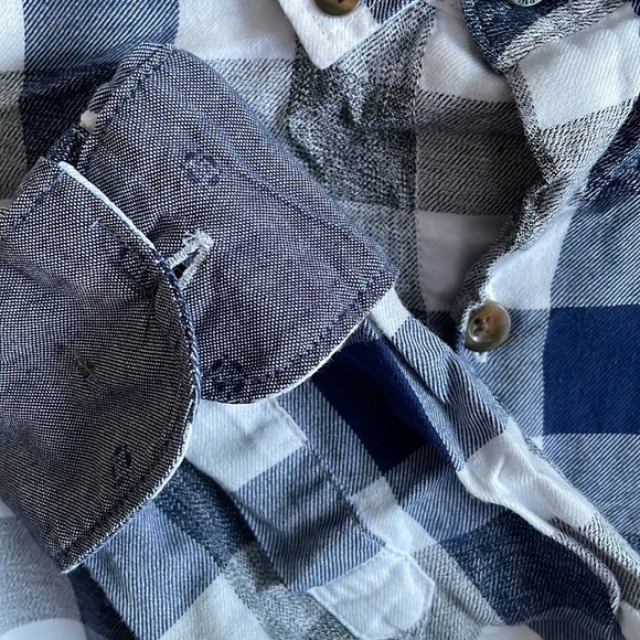 RW&CO Fitted Casual Plaid Shirt - Picture 3 of 3